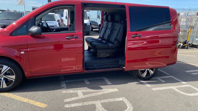 Mercedes-Benz Vito L2 Diesel Rwd 119CDI Select Crew Van 9G-Tronic - Image 12